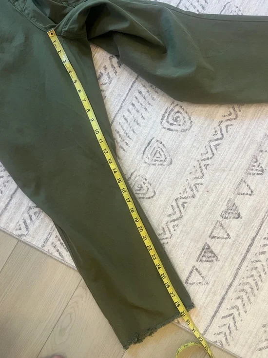 Good American Olive Green Short-Sleeve Utility Jumpsuit - Picture 8 of 12